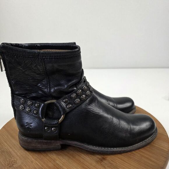 Frye Harness Boots Shoes Womens Size 6.5 Black Leather Studded Moto Western Zip - Picture 6 of 15